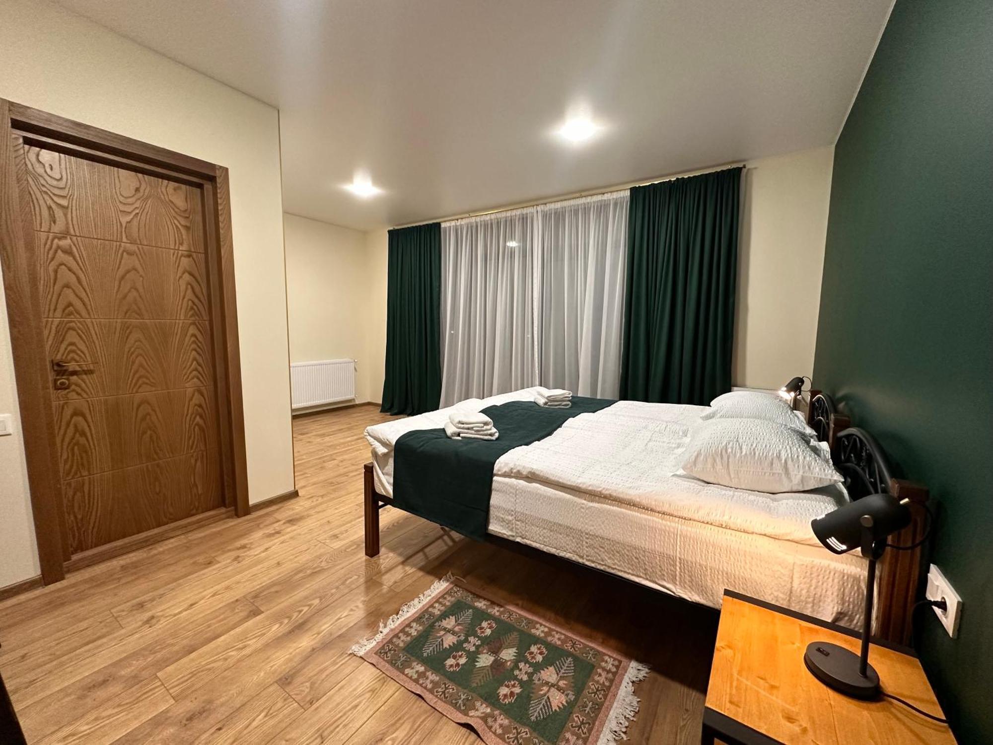Hotel Mountime Kazbegi Екстериор снимка
